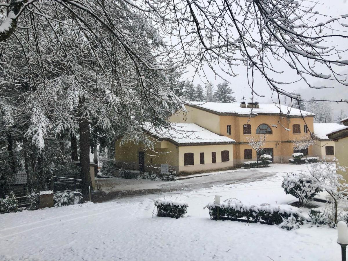Borgo Villa Maria Monticchio  Dış mekan fotoğraf